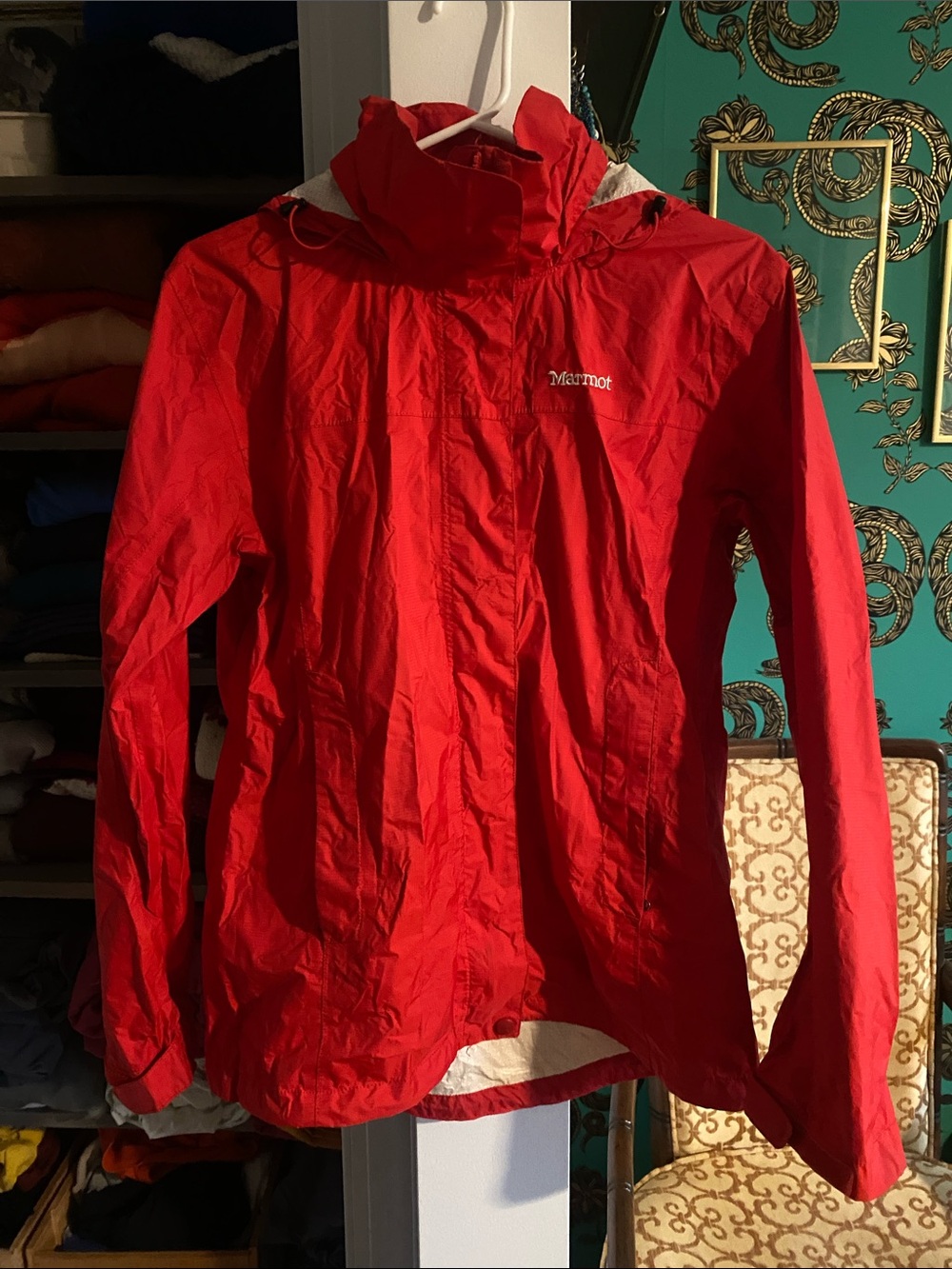 Marmot water-resistant wind breaker